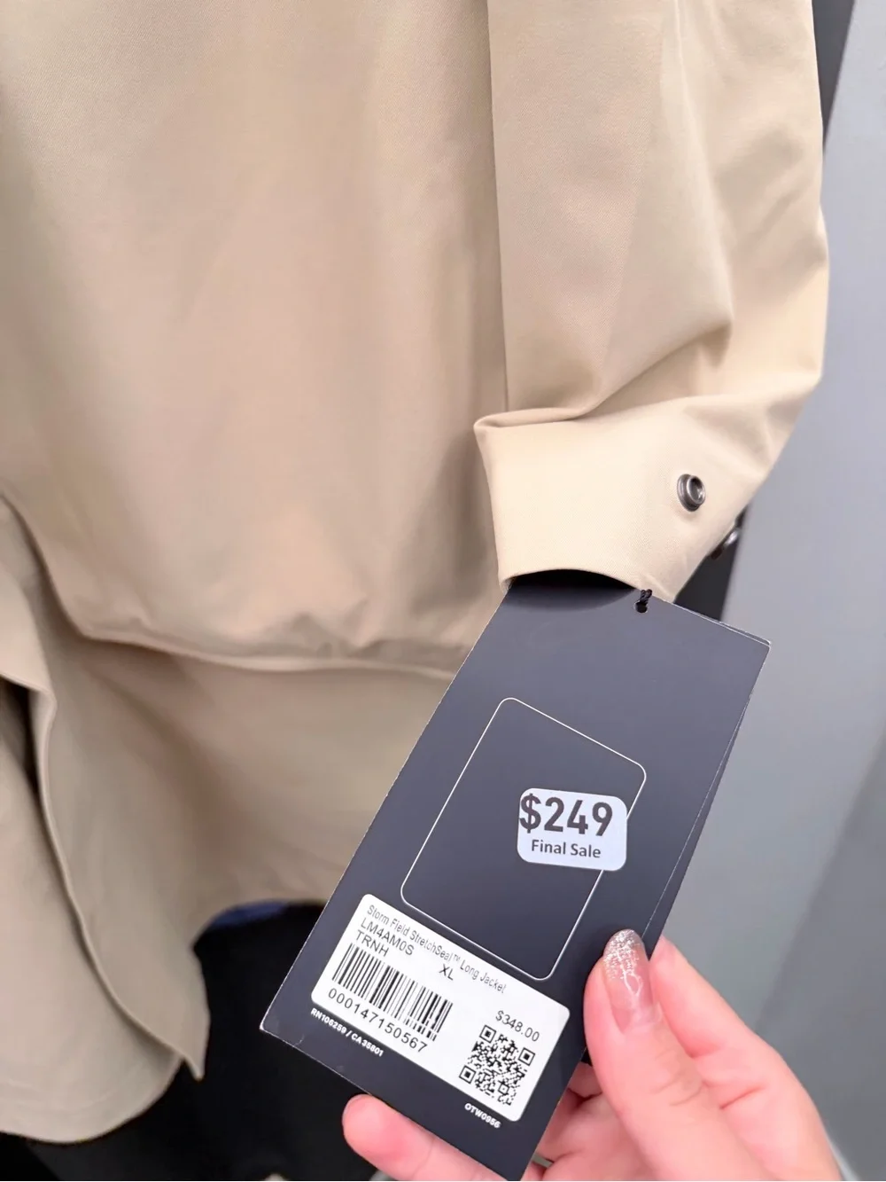 Lululemon Men’s Storm Field StretchSeal Long Jacket size XL color TRNH (beige)